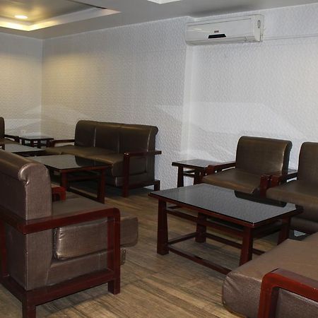 Hotel Bengal International Siliguri Exteriör bild