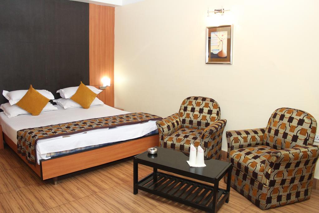 Hotel Bengal International Siliguri Rum bild