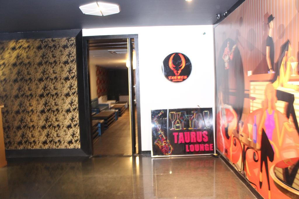Hotel Bengal International Siliguri Exteriör bild